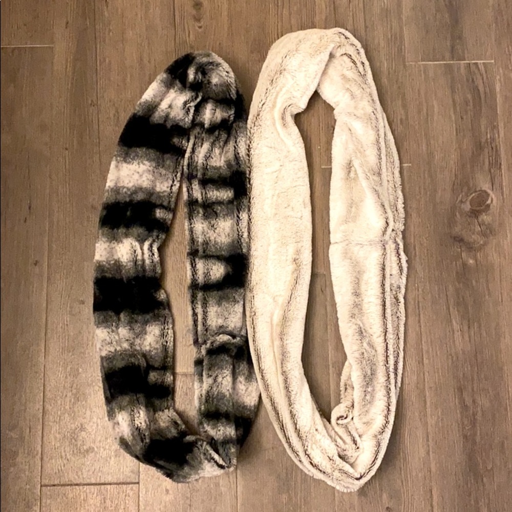 2 Infiniti scarves